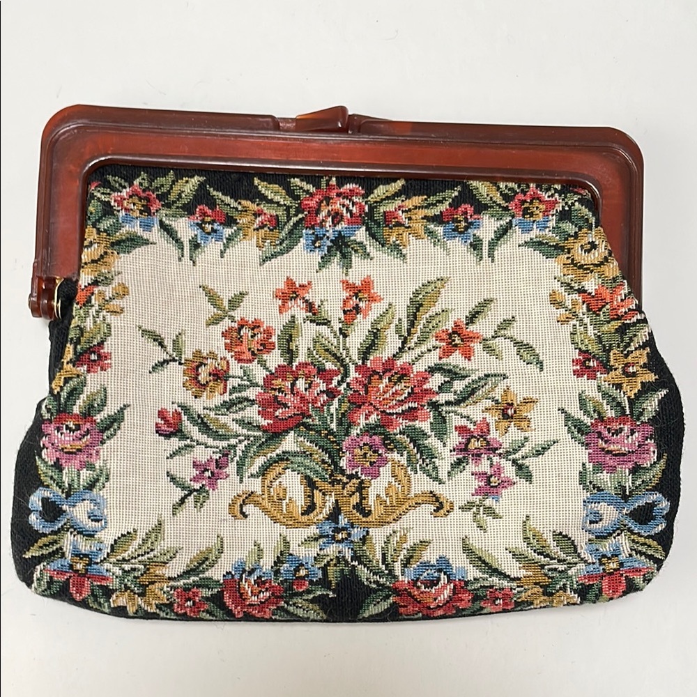 Vintage Floral Tapestry Clutch Bag with Bakelite clasp Grandmacore